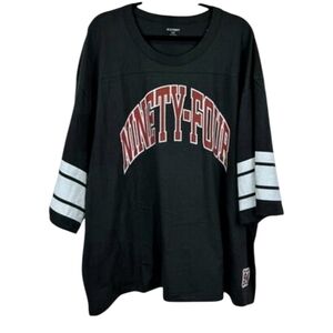 Black and White Graphic Thicker Shirt